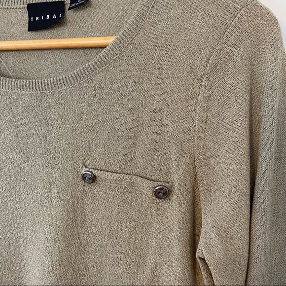 Tribal crew neck sweater with long sleeves, loose fitting,  stretchy knit - Picture 4 of 10